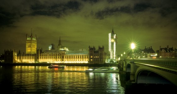 Noche en el Parlamento del Reino Unido photo