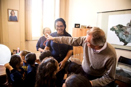 22.10.2019 - Vice prefeito Idemar Barz recebe a visita das crianças do Lar Dona Conceição  - Foto: Gustavo Vara