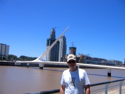 Junto al Puente de la Mujer, en Buenos Aires photo