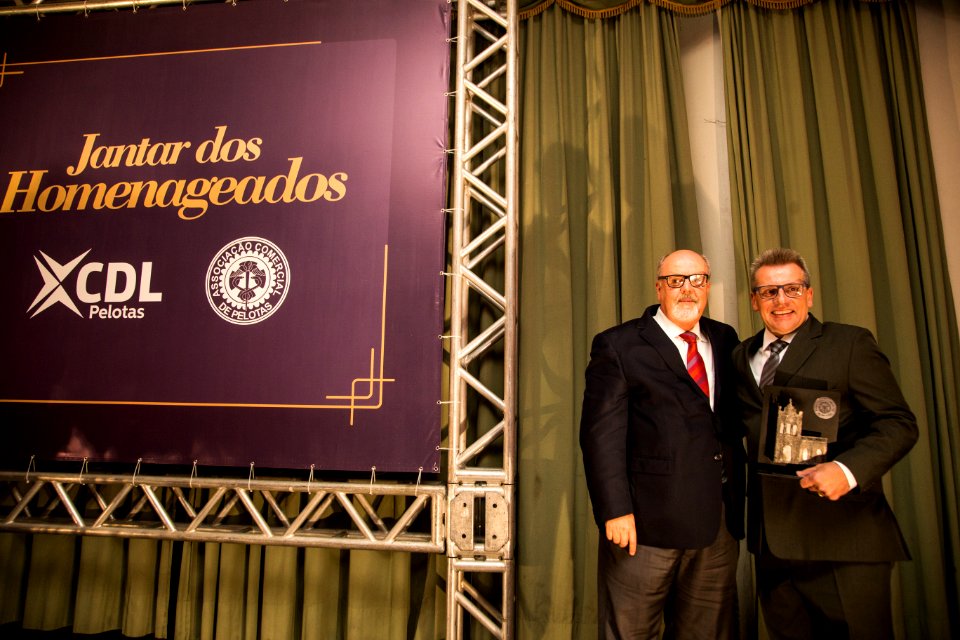 22.10.2019 - Prefeita Paula Mascarenhas e o vice Idemar Barz participam do jantar da ACP e CDL para os homenageados de 2019 - Foto: Gustavo Vara