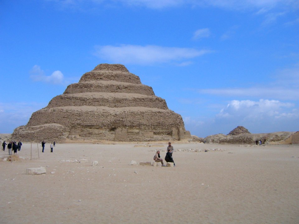 Pirámide escalonada de Zoser, en Saqqara