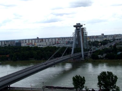 El puente Nový Most