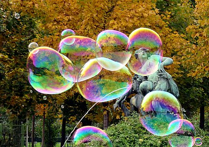 Statue color rainbow