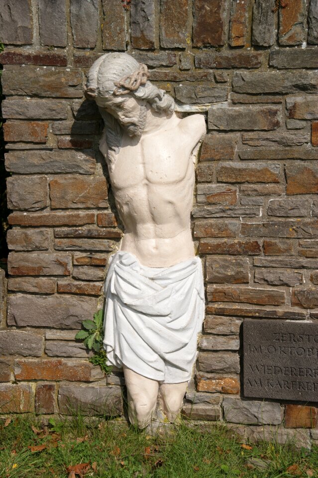 Christ kobern germany stations of the cross