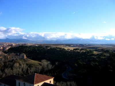 Sobre la Torre de Juan II del Alcázar de Segovia photo