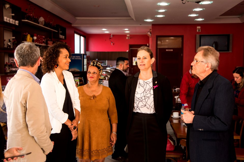 08.10.2019 -  Prefeita Paula Mascarenhas e o vice Idemar Barz durante coletiva para o café da manhã de lançamento da 47ª Feira do Livro de Pelotas - Foto: Gustavo Vara