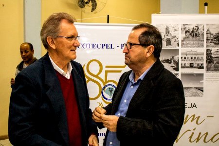 24.09.2019 - Vice-prefeito Idemar Barz prestigia Happy Hour pelo Dia do Contador - Foto Michel Corvello