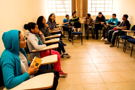 27.09.2019 - Aulas de inglês no espaço da juventude - Foto Michel Corvello