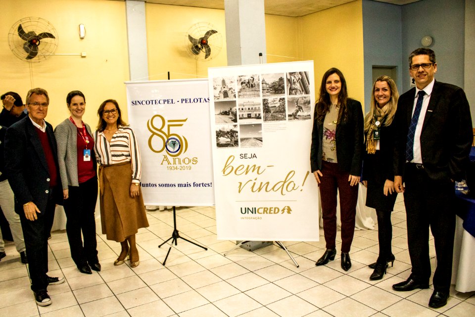 24.09.2019 - Vice-prefeito Idemar Barz prestigia Happy Hour pelo Dia do Contador - Foto Michel Corvello