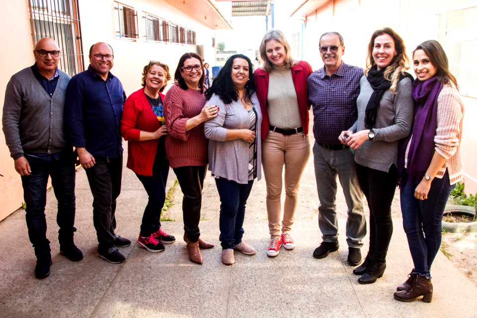 19.09.2019 - Prefeita Paula Mascarenhas visita o novo laboratório de informática da Emef Mário Meneghetti - Foto: Gustavo Vara