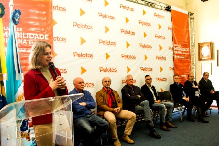 19.09.2019 - Prefeita Paula Mascarenhas realiza assinatura do decreto do Plano de Mobilidade Urbana - Foto: Gustavo Vara