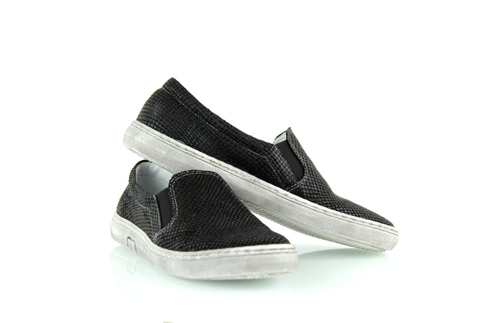 Footwear sneakers kampa