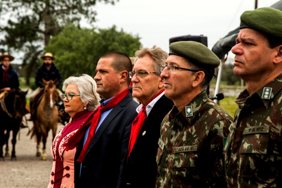 14.09.2019 - Solenidade no 9º BIMtz com a Fusão da Chama na abertura da Semana Farroupilha - Foto: Gustavo Vara
