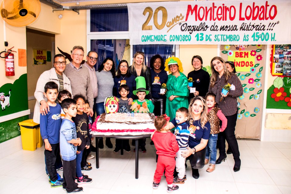 13.09.2019 - Vice-prefeito Idemar Barz prestigia aniversário de 20 anos da Emei Monteiro Lobato - Foto Michel Corvello