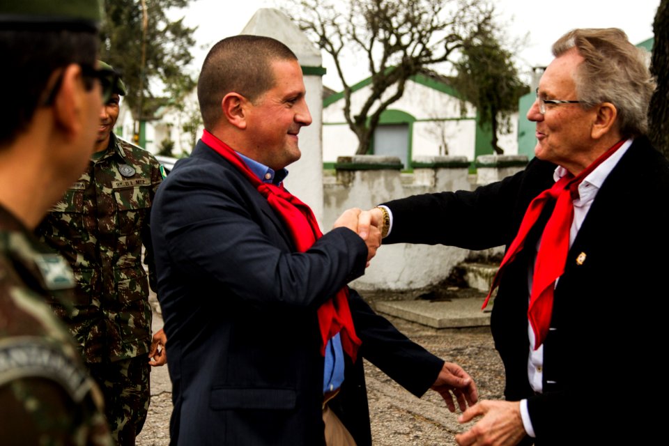 14.09.2019 - Solenidade no 9º BIMtz com a Fusão da Chama na abertura da Semana Farroupilha - Foto: Gustavo Vara