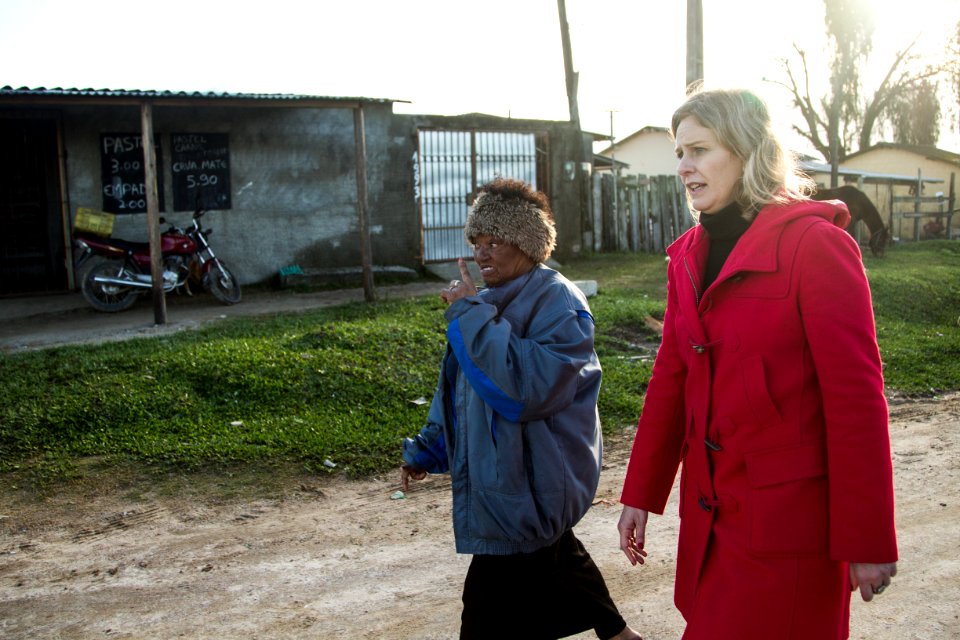 12.09.2019 - Prefeita Paula Mascarenhas  durante visita a um dos pontos da cidade que passou por alagamentos, no Corredor do Obelisco - Foto: Gustavo Vara