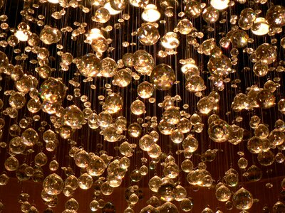 Light ceiling crystals