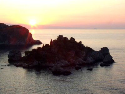 Dawn Sunset-Isola Bella-Taormina-Sicilia-Italy - Creative Commons by gnuckx photo