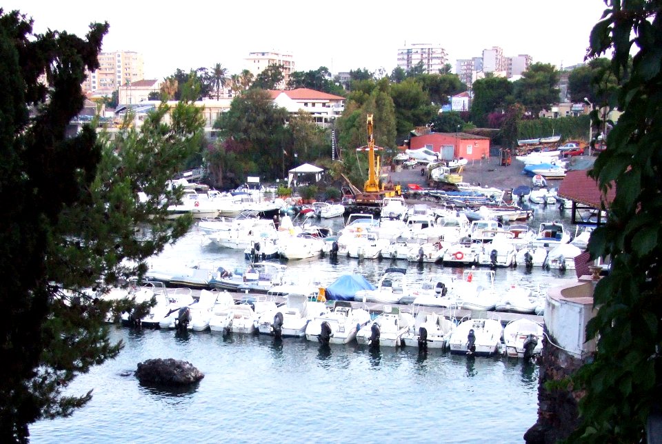 Porto Ulisse Ognina Catania Sicilia-Italy - Creative Commons by gnuckx