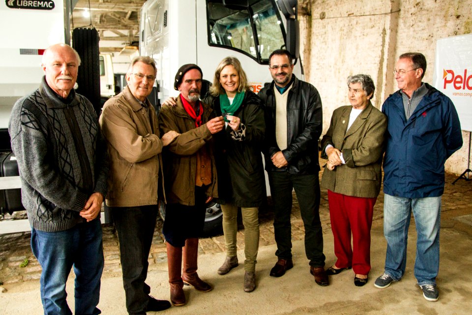 11.09.2019 -  Entrega de caminhão com caçamba basculante para a SDR (12)