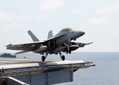 F-18 super hornet aircraft carrier photo