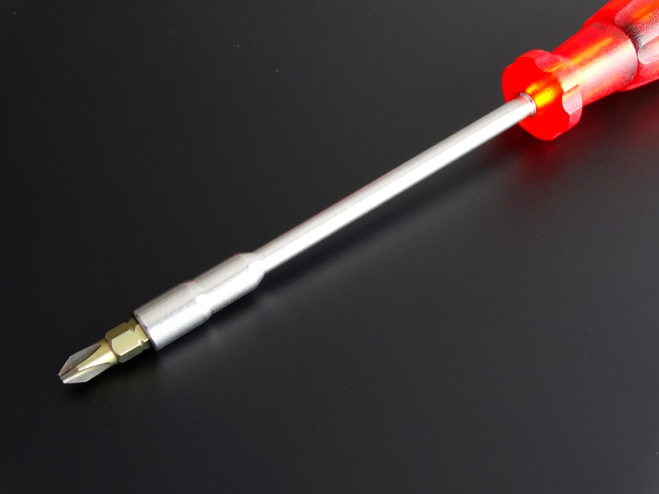 Hand tool craftsmen fix
