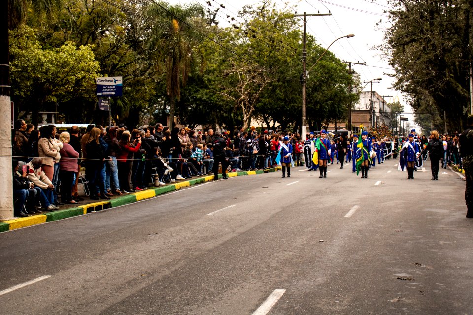 07.09.2019 - Prefeita Paula e o vice-prefeito Idemar Barz prestigiam desfile cívico militar de 7 de setembro - Foto Michel Corvello
