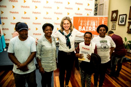 29.08.2019 - Prefeita Paula Mascarenhas realiza a entrega da regularização fundiária do Quarteirão Fragata - Foto: Gustavo Vara