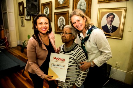29.08.2019 - Prefeita Paula Mascarenhas realiza a entrega da regularização fundiária do Quarteirão Fragata - Foto: Gustavo Vara