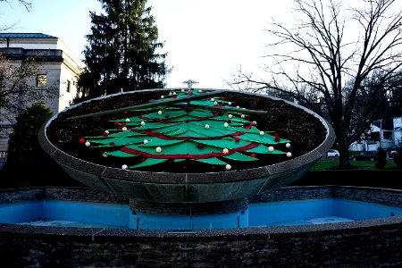 Kentucky Capital Floral Clock