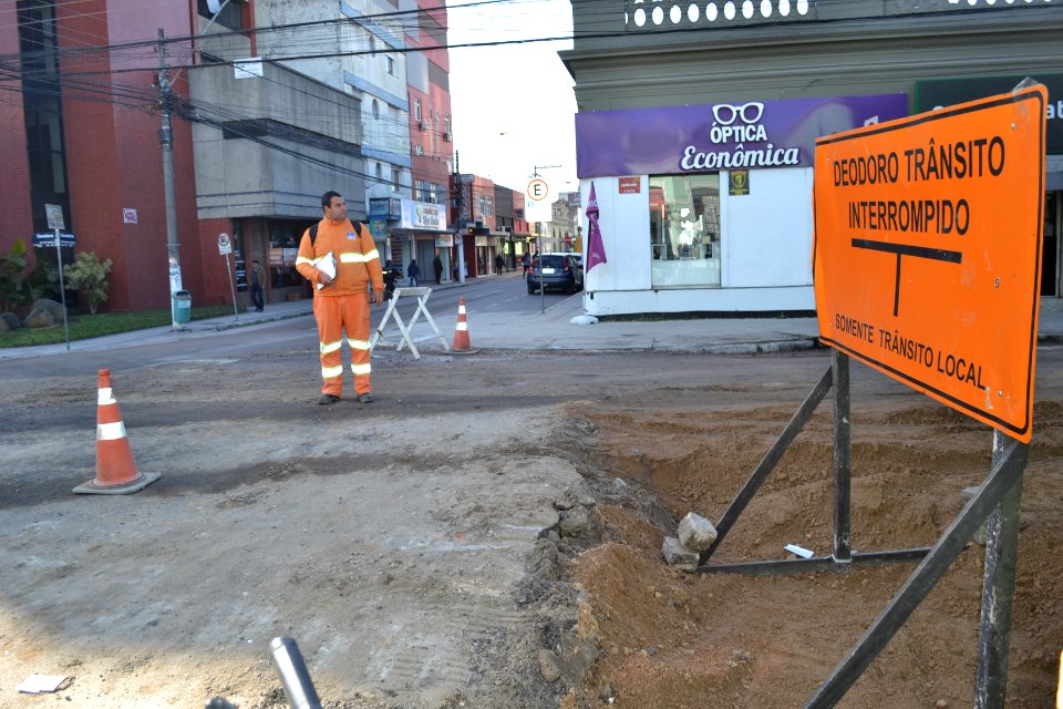 20.08.2019 - SEPLAG - Obras na Deodoro - Foto Janine Tomberg