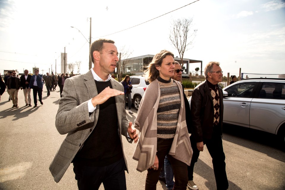 16.08.2019 - Prefeita Paula Mascarenhas e o vice Idemar Barz participam da inauguração da rua Coletora que ligará o Bairro Quartier à avenida Fernando Osório - Foto: Gustavo Vara