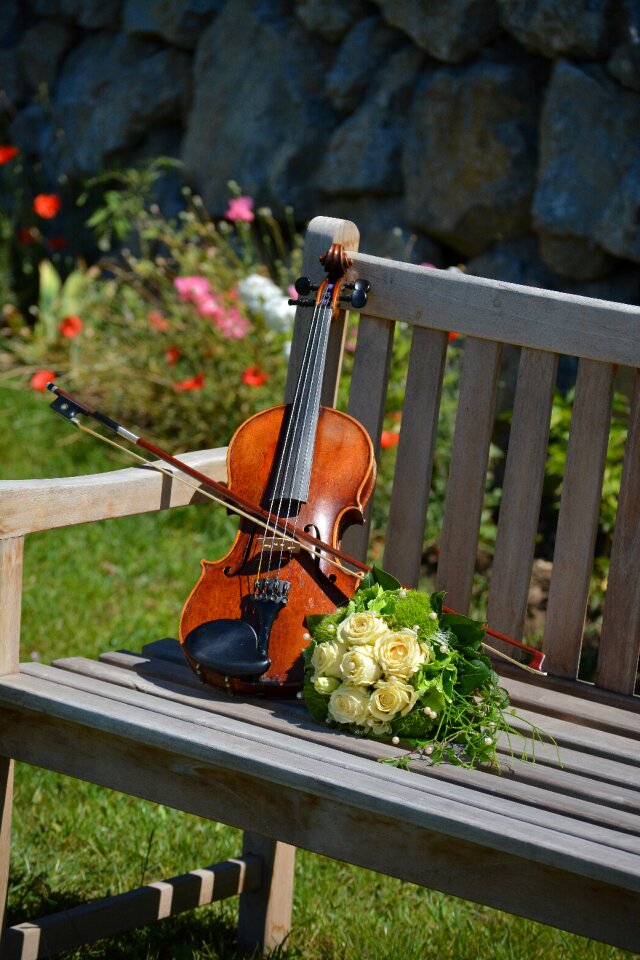 Violin bridal bouquet Free photos