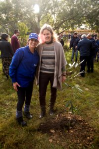 16.08.2019 - Prefeita Paula Mascarenhas participa do plantio de 250 mudas de árvores na Barragem Santa Bárbara - Foto: Gustavo Vara