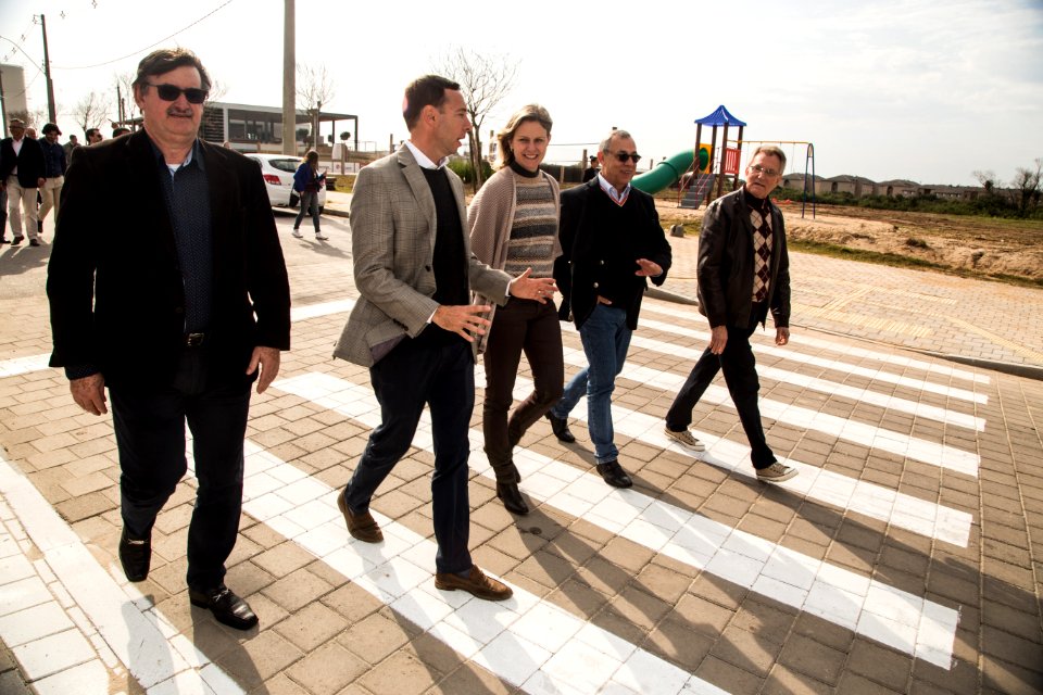 16.08.2019 - Prefeita Paula Mascarenhas e o vice Idemar Barz participam da inauguração da rua Coletora que ligará o Bairro Quartier à avenida Fernando Osório - Foto: Gustavo Vara