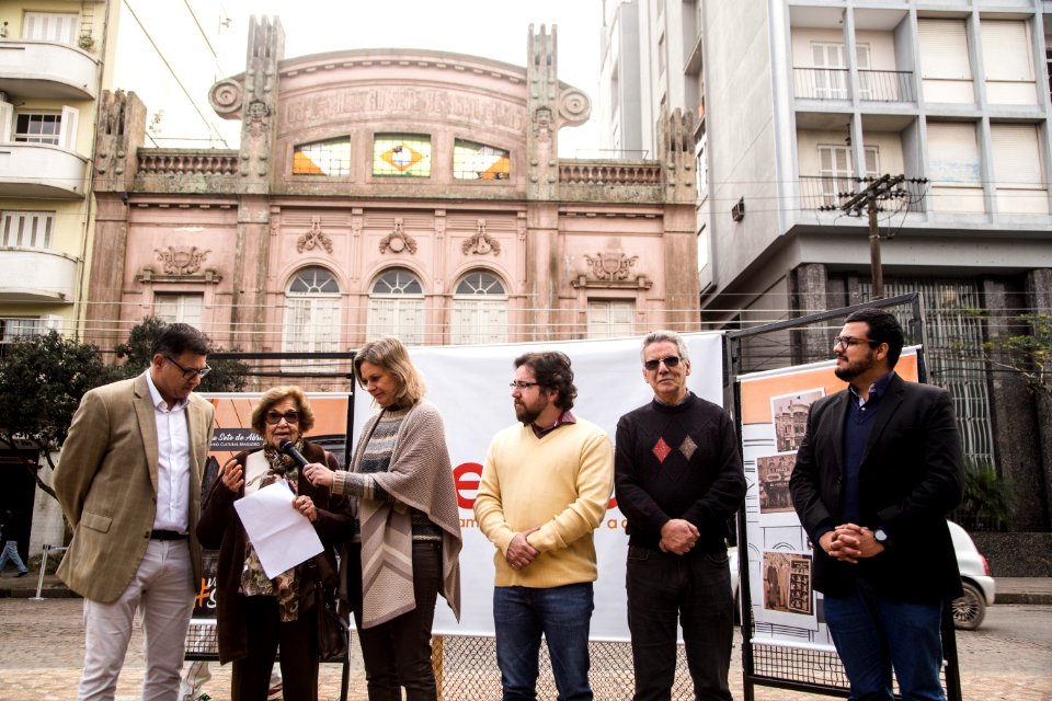 16.08.2019 - Prefeita Paula Mascarenhas realiza a assinatura do contrato e da ordem de serviço para o início das obras de restauro do Theatro Sete de Abril - Foto: Gustavo Vara