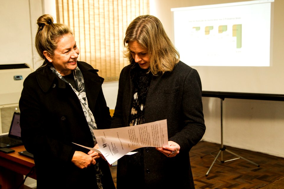 13.08.2019 - Prefeita Paula Mascarenhas em reunião com a secretária estadual do Trabalho e Assistência Social, Regina Becker, para apresentação do programa Tô Ligado! - Foto: Gustavo Vara