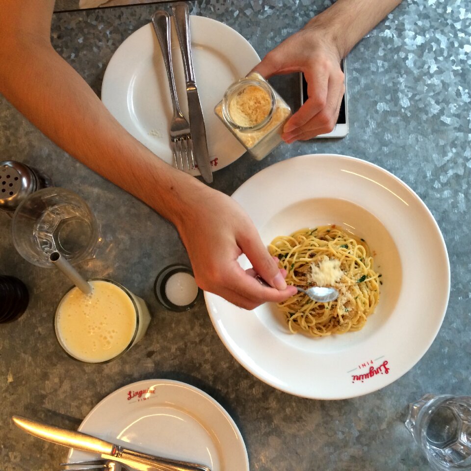 Sparc eat oil spaghetti