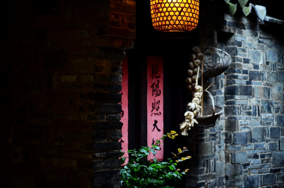 The ancient town bridges lantern