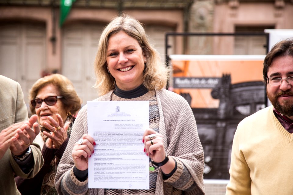 16.08.2019 - Prefeita Paula Mascarenhas realiza a assinatura do contrato e da ordem de serviço para o início das obras de restauro do Theatro Sete de Abril - Foto: Gustavo Vara
