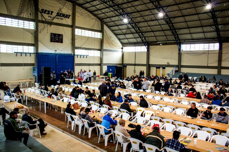27.07.2019 - Prefeito em exercício Idemar Barz prestigia almoço na Paróquia São Cristovão em comemoração ao Dia do Motorista - Foto Michel Corvello