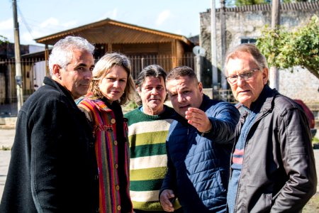 18.07.2019 - Prefeita Paula Mascarenhas realiza caminhada para entrega da rua Francisco Simões no Fragata - Foto Michel Corvello