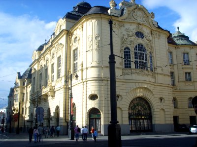 Edificio del Reduta (1919), Bratislava photo