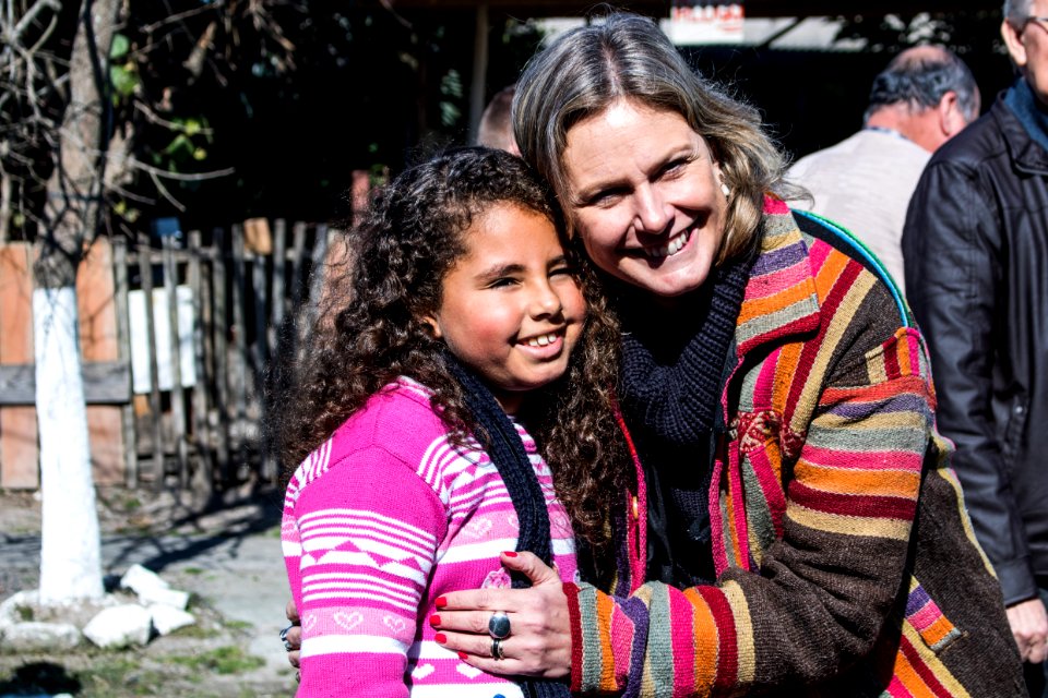 18.07.2019 - Prefeita Paula Mascarenhas realiza caminhada para entrega da rua Francisco Simões no Fragata - Foto Michel Corvello