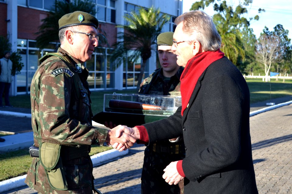 05-07.2019 Entrega de armamentos para o Exército - Foto Janine Tomberg