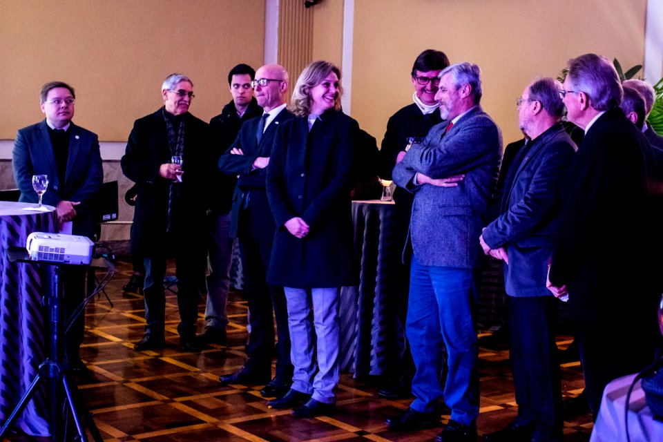 08.07.2019 - Prefeita Paula Mascarenhas prestigia aniversário de 25 anos da Secovi - Foto Michel Corvello