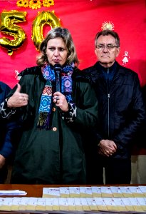 28.06.2019 - Prefeita Paula Mascarenhas prestigia entrega da regularização fundiária para 74 famílias do loteamento Cristovão José dos Santos - Foto Michel Corvello