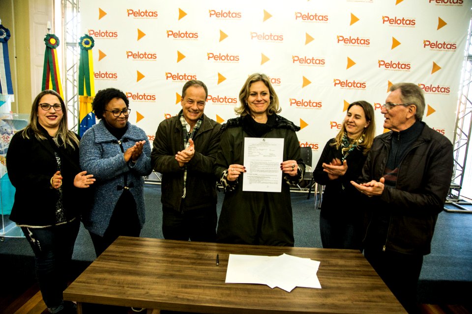 27.06.2019 - Assinatura dos termos de compromisso de 24 agricultores do Programa de Aquisição de Alimentos (PAA) - Foto: Gustavo Vara