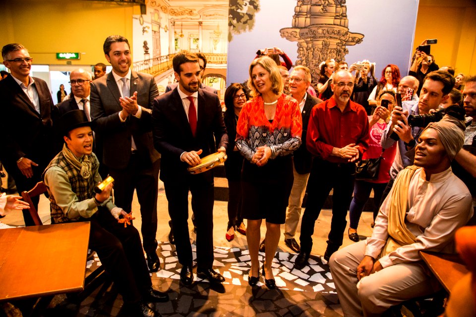 13.06.2019 - Prefeita Paula Mascarenhas e o Governador Eduardo Leite no lançamento das obras de drenagem da rua Gomes Carneiro na Fenadoce - Foto: Gustavo Vara