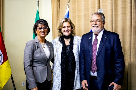 31.05.2019 - Prefeita Paula Mascarenhas e o vice Idemar Barz prestigiam reunião Festiva Conjunta dos Rotary Club Pelotas, Oeste e Suleste com entrega de instrumentos à Orquestra Estudantil Municipal - Foto Michel Corvello
